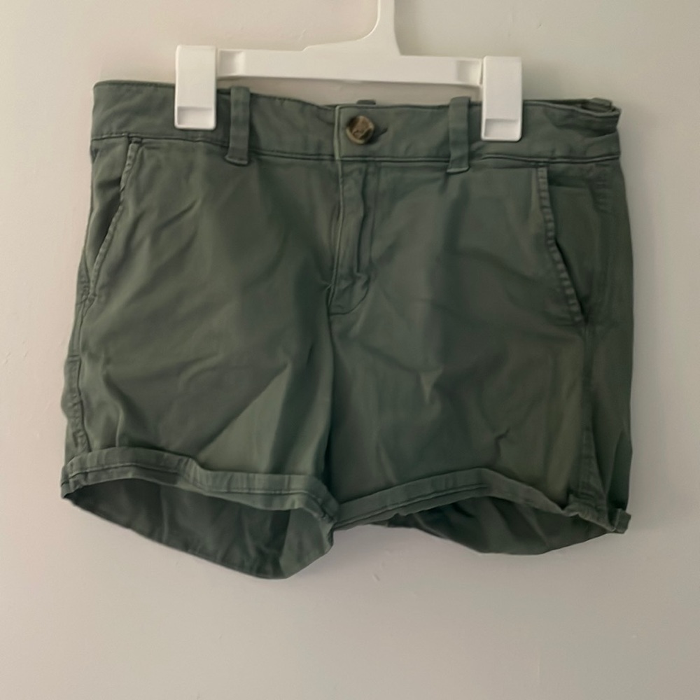 Women’s American Eagle jean shorts